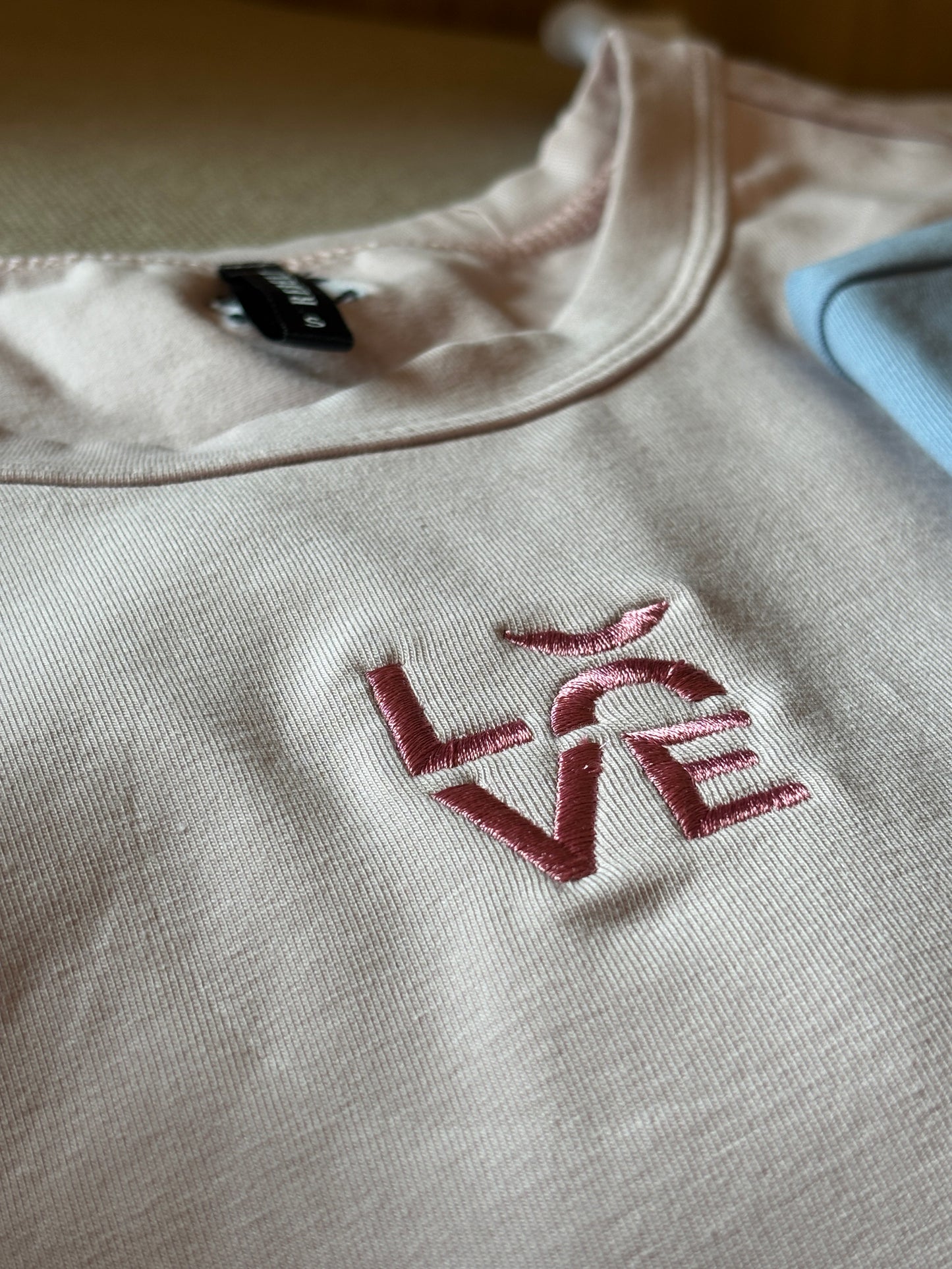 LV Tee